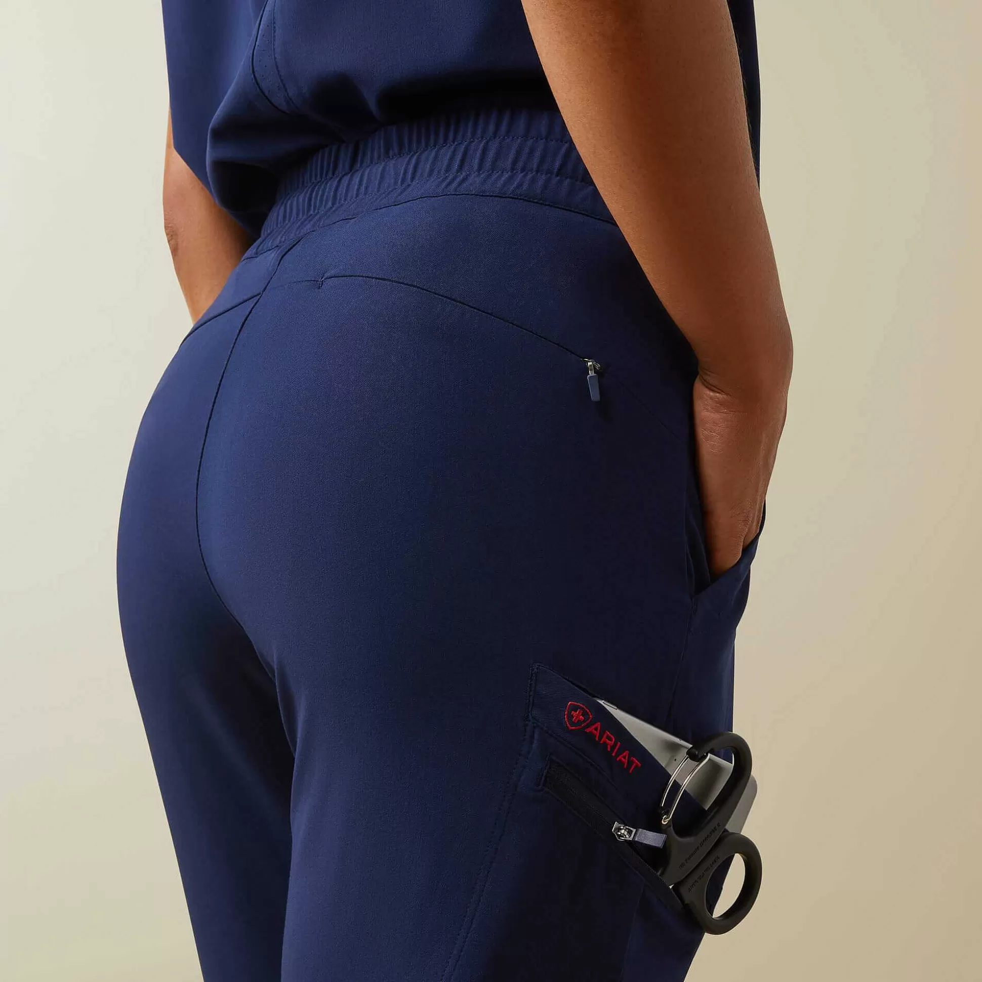 ariat Scrubs - New!*Blackwell Cargo Stretch Jogger Scrub Pant