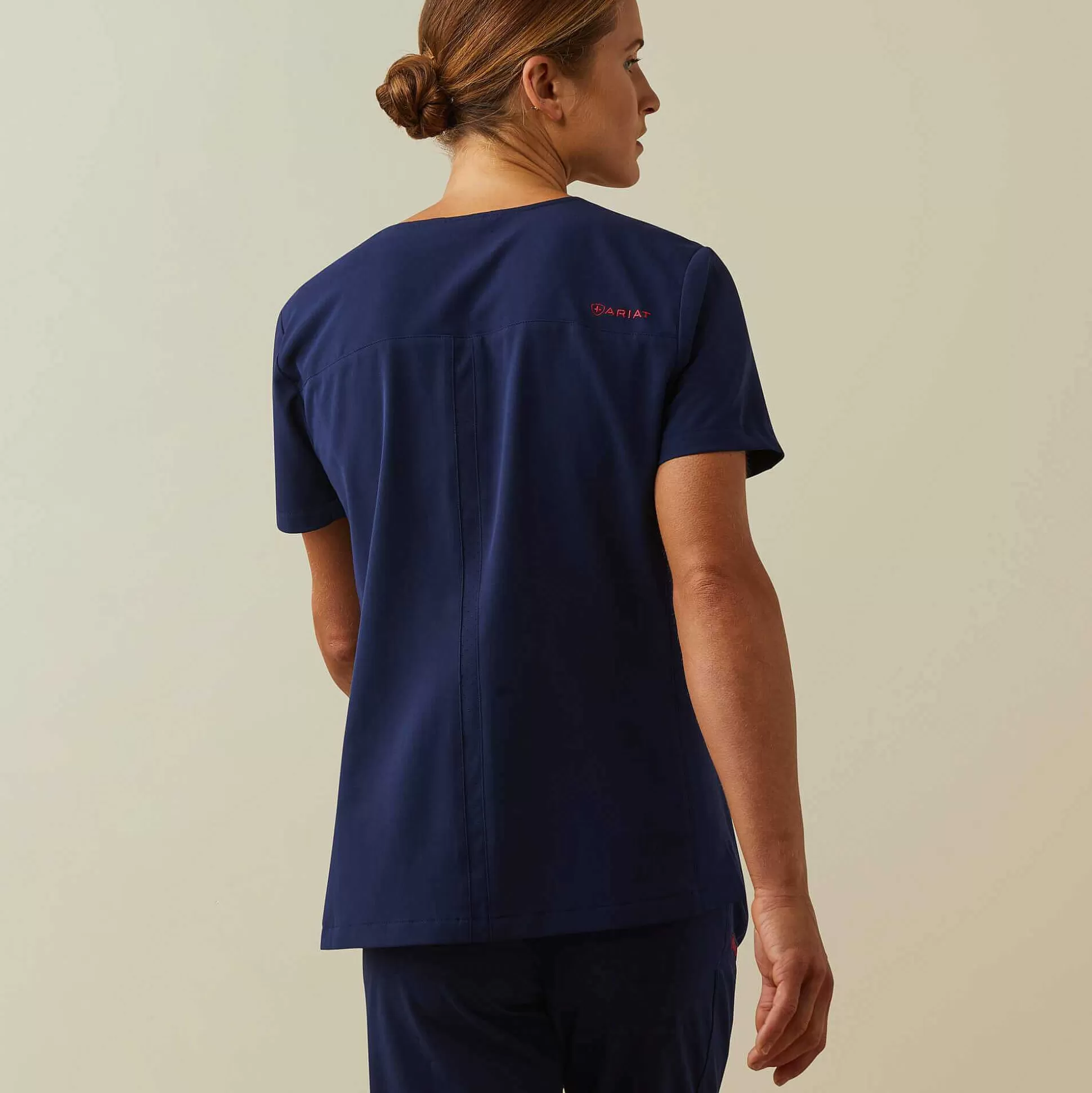 ariat Scrubs - New!*Clara 6 Pocket Scrub Top