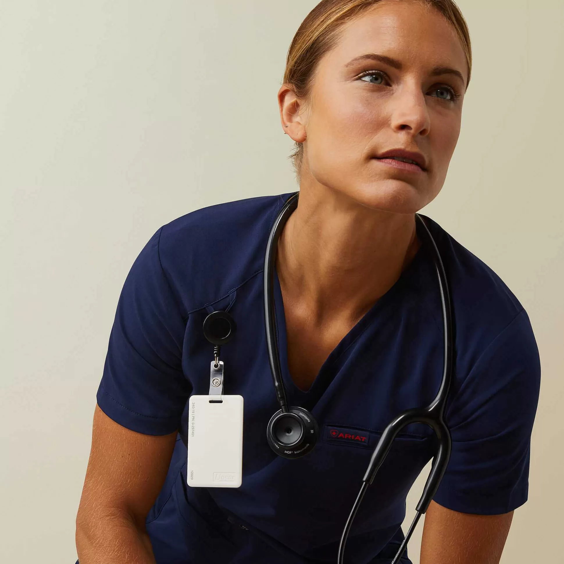 ariat Scrubs - New!*Clara 6 Pocket Scrub Top