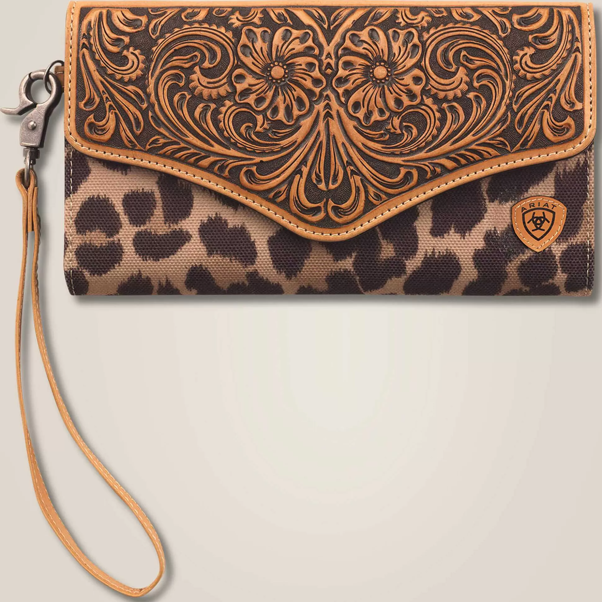 ariat Bags & Wallets*Leopard Clutch Wallet