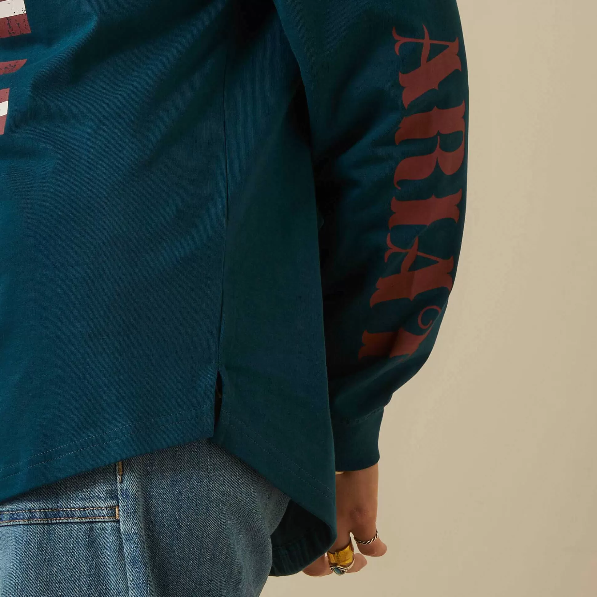 ariat T-Shirts & Tops*Love Oversized Tee