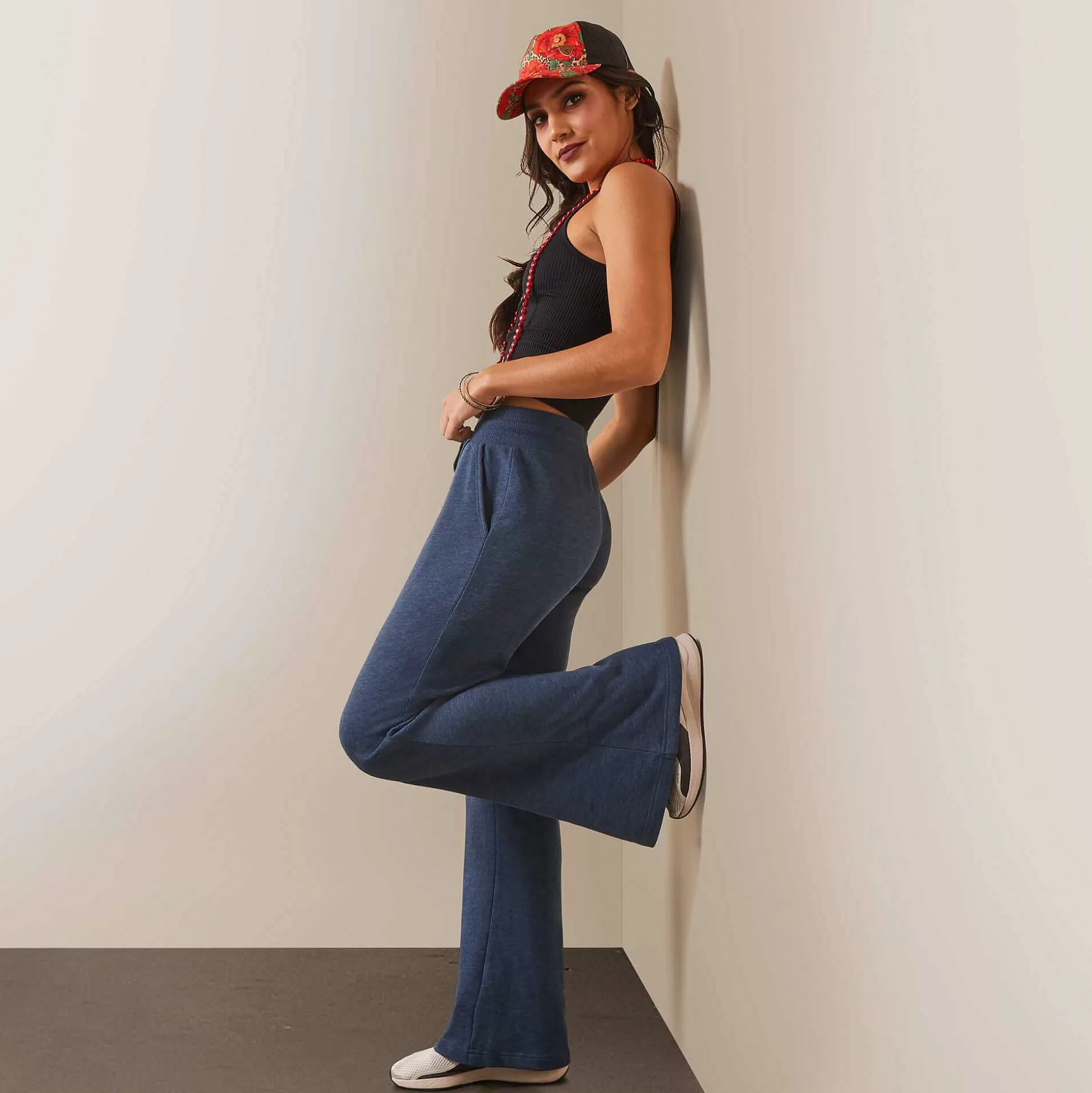 ariat Pants & Shorts*Nikki Flare Sweatpants