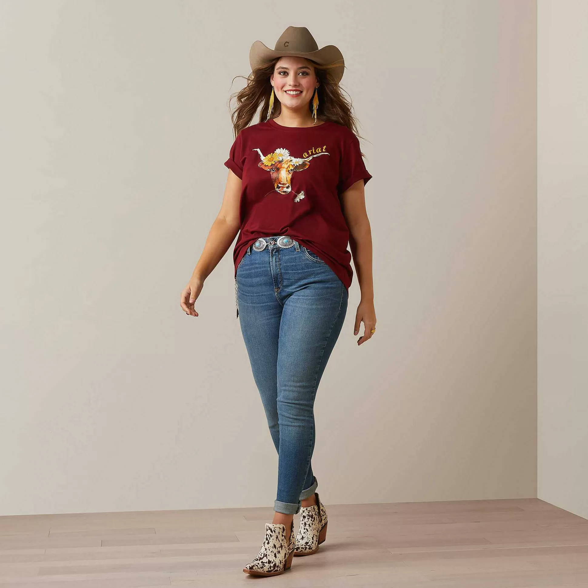 ariat T-Shirts & Tops*Real Daisy Steer Tee
