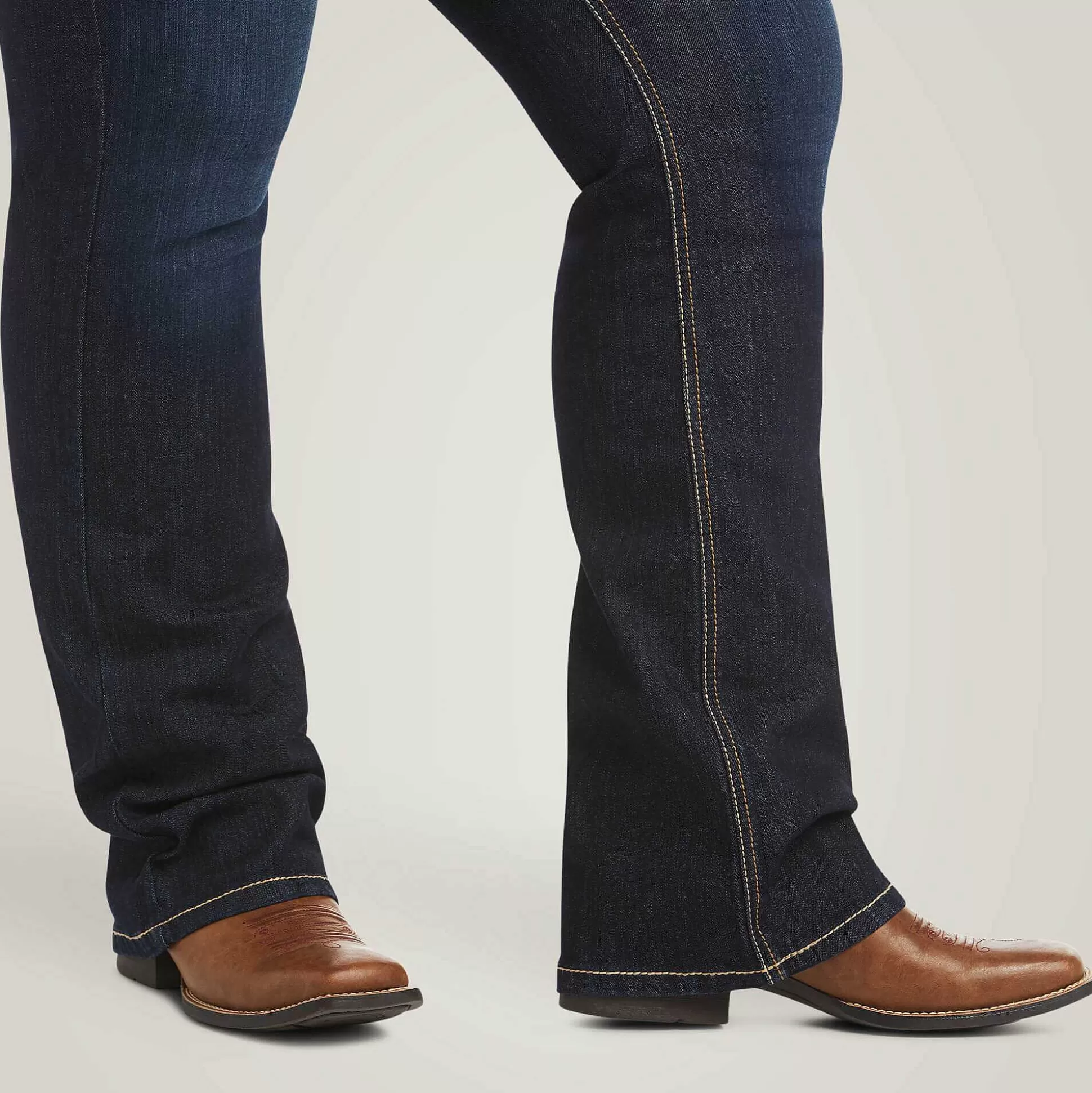 ariat Denim*R.E.A.L. Mid Rise Arrow Fit Jocelyn Boot Cut Jean
