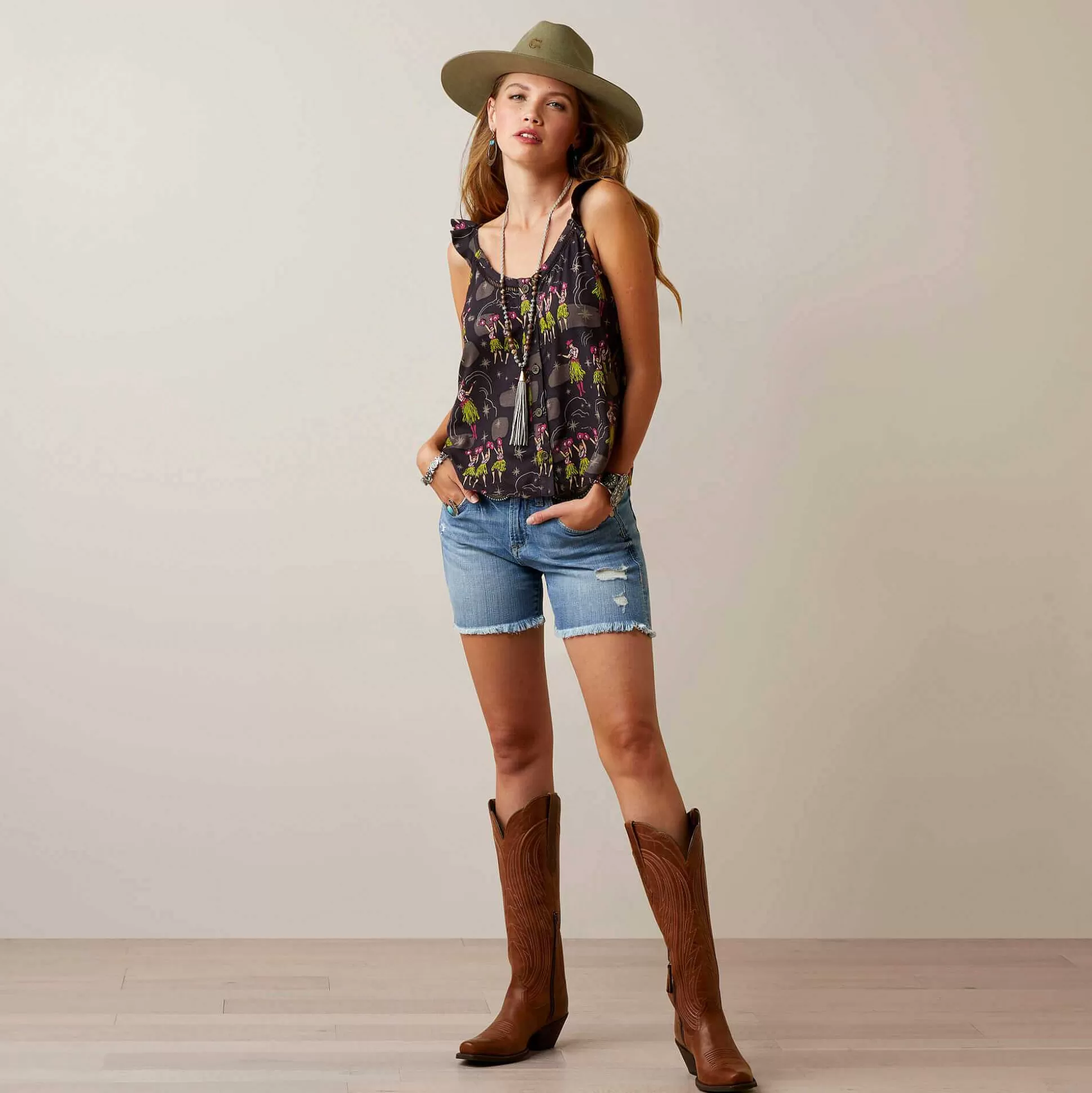 ariat T-Shirts & Tops*Western Aloha Top